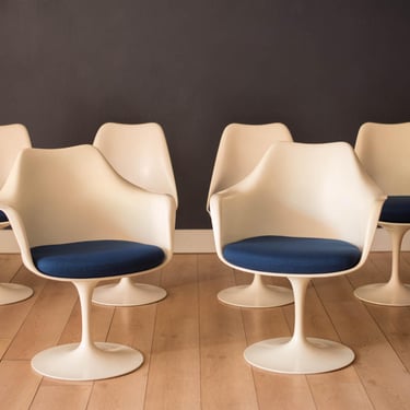 Vintage Set of Six Tulip Pedestal Dining Chairs by Eero Saarinen for Knoll 