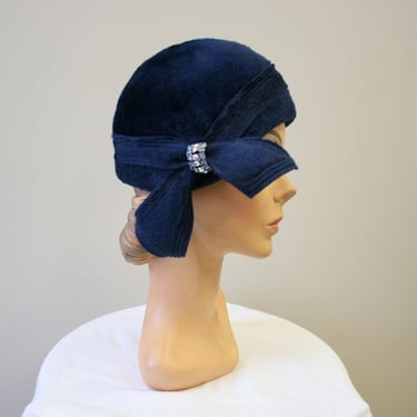 1960s Jacques Heim Blue Fur Felt Cloche 