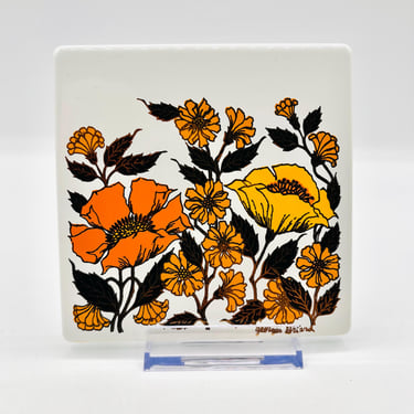 Vintage George Briard Enamel Trivet – Yellow & Orange Flower – Mid-Century Modern Pop Art – 1960s Retro Kitchen Decor by LeChalet
