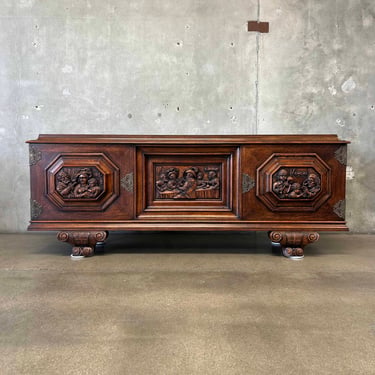 Quarter Sawn Oak Vintage Sideboard/ Credenza - No Key