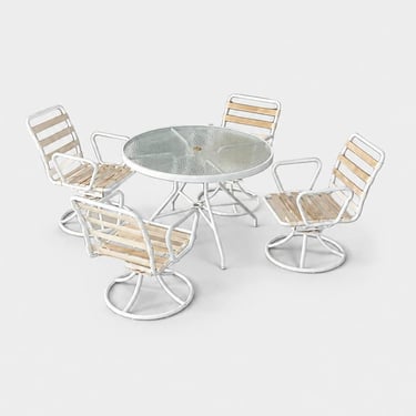 Mid Century Modern Patio Dining Table & Chairs by Mallin, c.1980's 