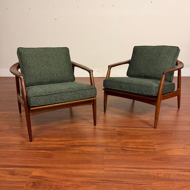 Milo Baughman Thayer Coggin Cooper Chairs Pair
