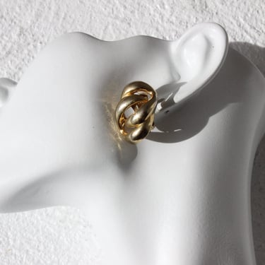 80s Modernist Chunky Gold Tone Interlocking Chain Link Clip On Earrings 