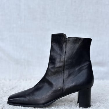 Amalfi for Nordstrom Black Italian Leather Ankle Boots 8.5 AA Narrow | Minimalist Zip Booties | Made in Italy 