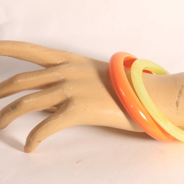 1980s Peach Pink Orange and Light Green Marbled Plastic Stack of Bangle Bracelets 