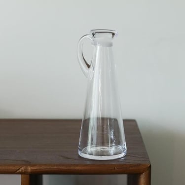 Simon Pearce Signed Hand Blown Glass Carafe Water Pitcher Clear Glass Decanter 9.75