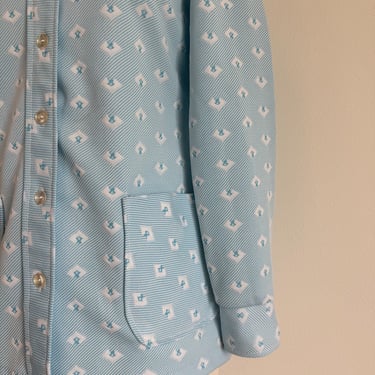 Vintage 60s Op Art Pastel Bright Blue Blouse  Disco Collar; 70s Psychedelic Polyester Button Down Long Sleeves Geometric/Abstract Print 