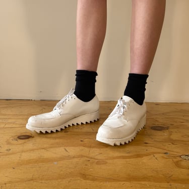 60s White Leather Ripple-Sole Shoes