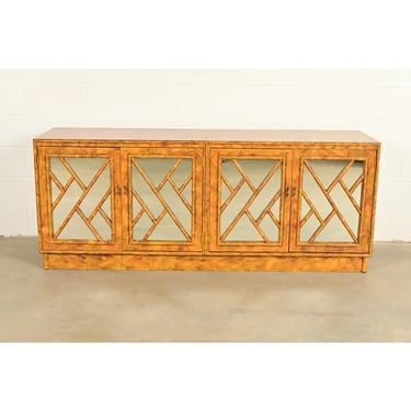 Henredon Style Mid-Century Hollywood Regency Faux Bamboo Mirrored Front Sideboard Credenza, Circa 1970s