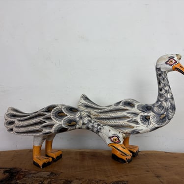 Vintage Indonesian Hand-Carved Wooden Geese Pair – Painted Folk Art Duck Figurines, Wood Carving Bird Statue Set, Rustic Boho Decor 