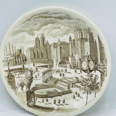 Vintage souvenir plate featuring a Chicago skyline Johnson Bros England Marshall Field & Company 10