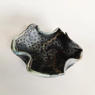 ABSTRACT POTTERY BOWL 