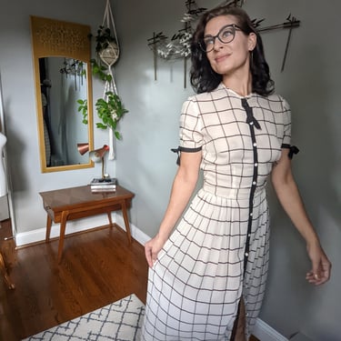 Vintage 1950's Georgiana Crepe like White and Brown Button Down Sheer Dress 