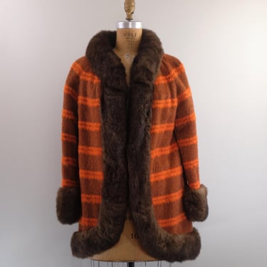 1960s Mod Burnt Orange Mohair Coat w/ Fur Trim – Size S/M 