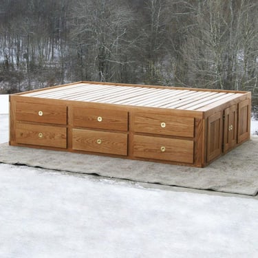 NdFnN05 Solid hardwood platform bed, 12 dws, center storage; NdFnN05N, 12 dws, NO center storage; NdFnN01, 6 dws 1 side, long back cubby, 
