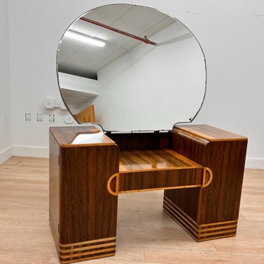 Art Deco Vanity by Salomon Hille of London 