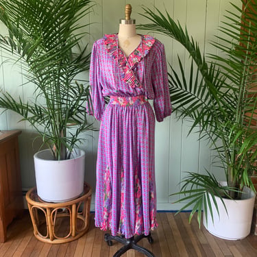 Vintage 1980s Pleated Ruffle Blue Purple and Pink Flowing Party Dress Dorothy Bullitt 