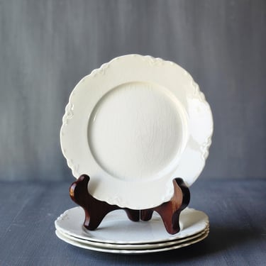 Johnson Bros ironstone bread dessert plates Pattern JB133 circa 1938 scalloped edges vintage set of four 