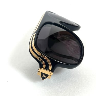 AUTHENTIC Louis Vuitton 1.0 Millionaire Sunglasses, Black Frame with Gold Monogram Detailing, Bold Designer Shades, Iconic Streetwear 