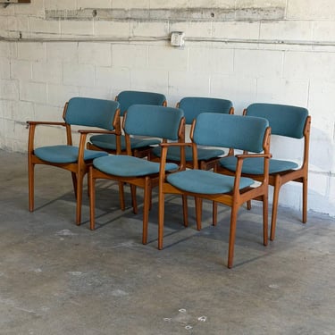 Erik Buch Set of 6 Solid Teak Dining Chairs Model 49 and 50 Denmark Mid-Century Modern 1960s 