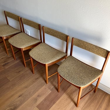 Set of 4, MCM Teak Dining Chairs by McIntosh Chairs, no. 9893 