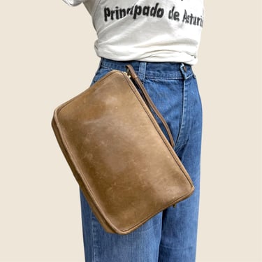 Vintage Coach Basic Bag Retro 1970s RARE + Preppy + 9455 + Genuine Leather + Putty + Light Beige + Zippered Clutch + Womens Accessories 