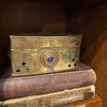 Midcentury Brass Cricket Box 5x3x2