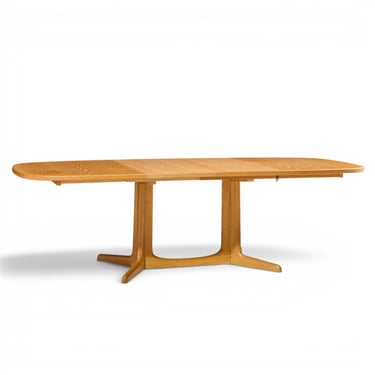 Gudme Mobelfabrik Mid Century Danish Teak Expanding Dining Table with 2 Leaves - mcm 