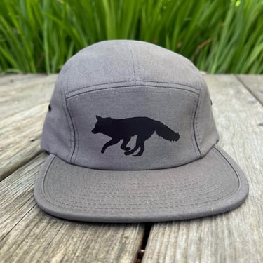 Grey Fox Wolf Camper Hat, men’s gray ball cap, foxy sun hat, animal graphic, unisex sun hats by Little Lark 
