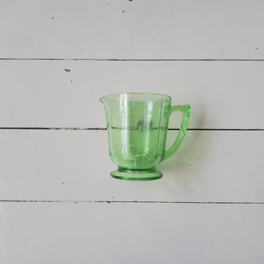 Green Depression Glass Measuring Pitcher | 4 Cup Footed Uranium Glass Measure | Vintage 1930s Glowing Vaseline Glass Kitchenware 