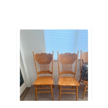 Vintage Oak Windsor Dining Chairs Set of 4| Solid Wood Farmhouse Kitchen Chairs | Colonial Spindle Back Dining Room Chairs | Rustic Cottage 