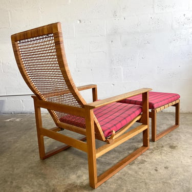 Borge Mogensen BM-2254 Danish Modern Lounge Chair & Ottoman 