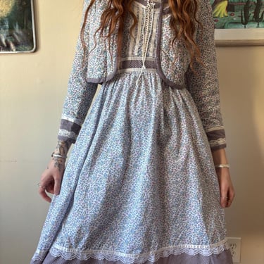 1970s Gunne Sax Calico Tank Dress with Corset Detailing and Matching Jacket size XXS 