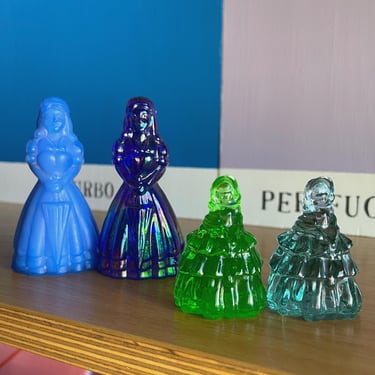 Boyd Glass Uranium Carnival Cased Jennifer Nancy Sculptures 