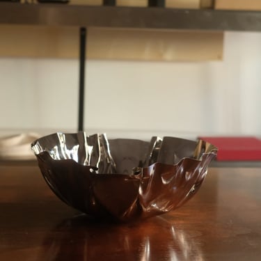 Wavy Serving Bowl