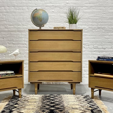Mid Century Modern DRESSER + NIGHTSTANDS SET by Stanley Furniture, c. 1960's 
