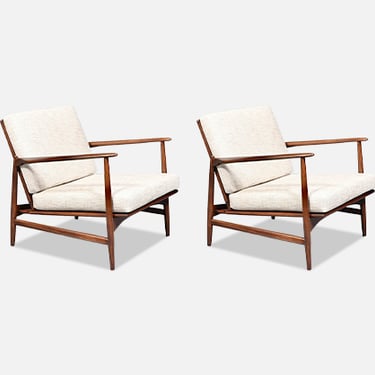 Pair of Ib Kofod Larsen \u201cSpear\u201d Lounge Chairs for Selig