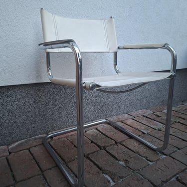 Bauhaus chrome white leather cantilever chair, office tubular armchair, Unbranded 