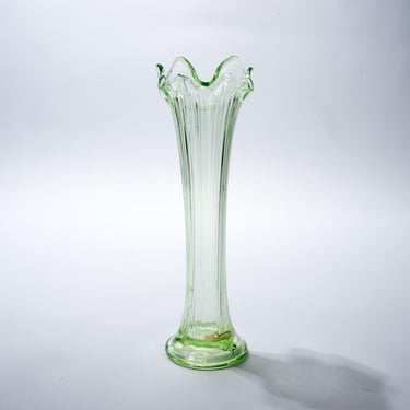 Vintage Uranium Glass Vase, Glows, AS IS 