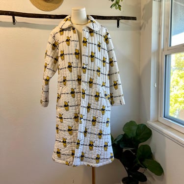 Vintage Fair Lady Quilted White Winnie The Pooh Button Trench Coat Size Small 