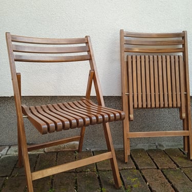 Pair of slatted mid century modern folding chairs, Garden furniture set, Wooden foldable chairs 