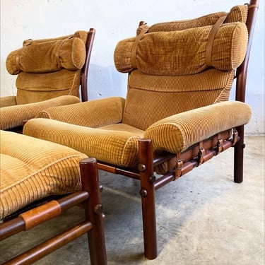 Pair Scandinavian 