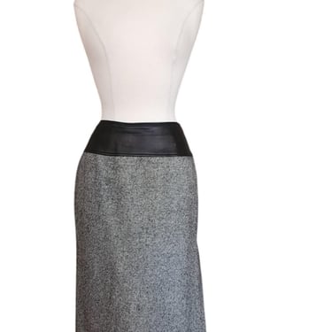 Vintage 1980s Pencil Skirt Guy Laroche Boutique Gray Wool Tweed Black Leather 