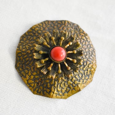1950s Textured Gold Metal Circle Brooch 