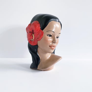 Vintage 1960s–1970s Chalkware Hawaiian Polynesian Woman Bust Red Hibiscus MCM Sculpture 
