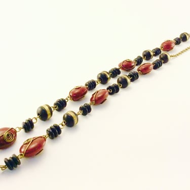 Vintage Glass Beaded Wire and Wood Wrapped Necklace with Beautiful Gold Details Jewelry Accessories, Retro Mod Brown Black Gold Necklaces 