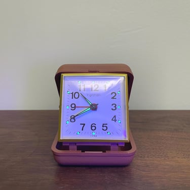Untested Vintage Ingraham Mechanical Travel Alarm Clock with Plastic Case Radium GLOWS UNDER UV 