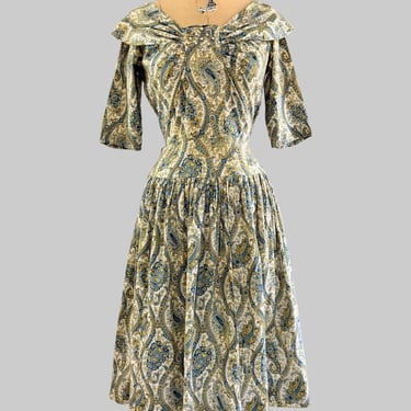 Vintage 1950s Floral Dress