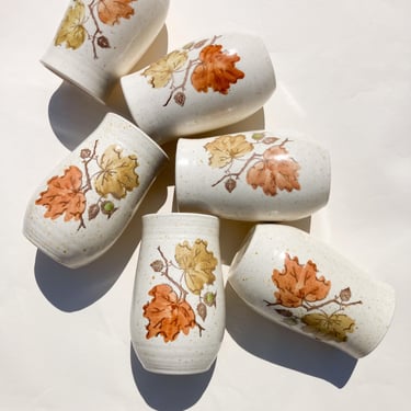 Set of 6 Vintage Ceramic Leaf Tumblers / MCM Autumn Decor / Metlox Poppytrail 