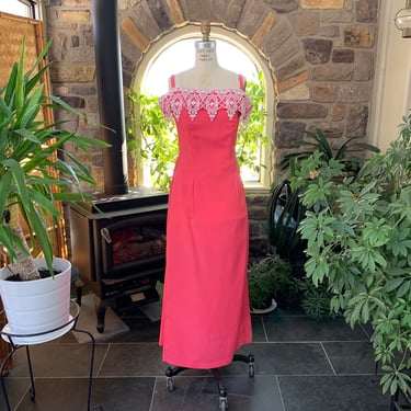 Vintage 1980s Salmon Pink White Lace Off Shoulder Dress 